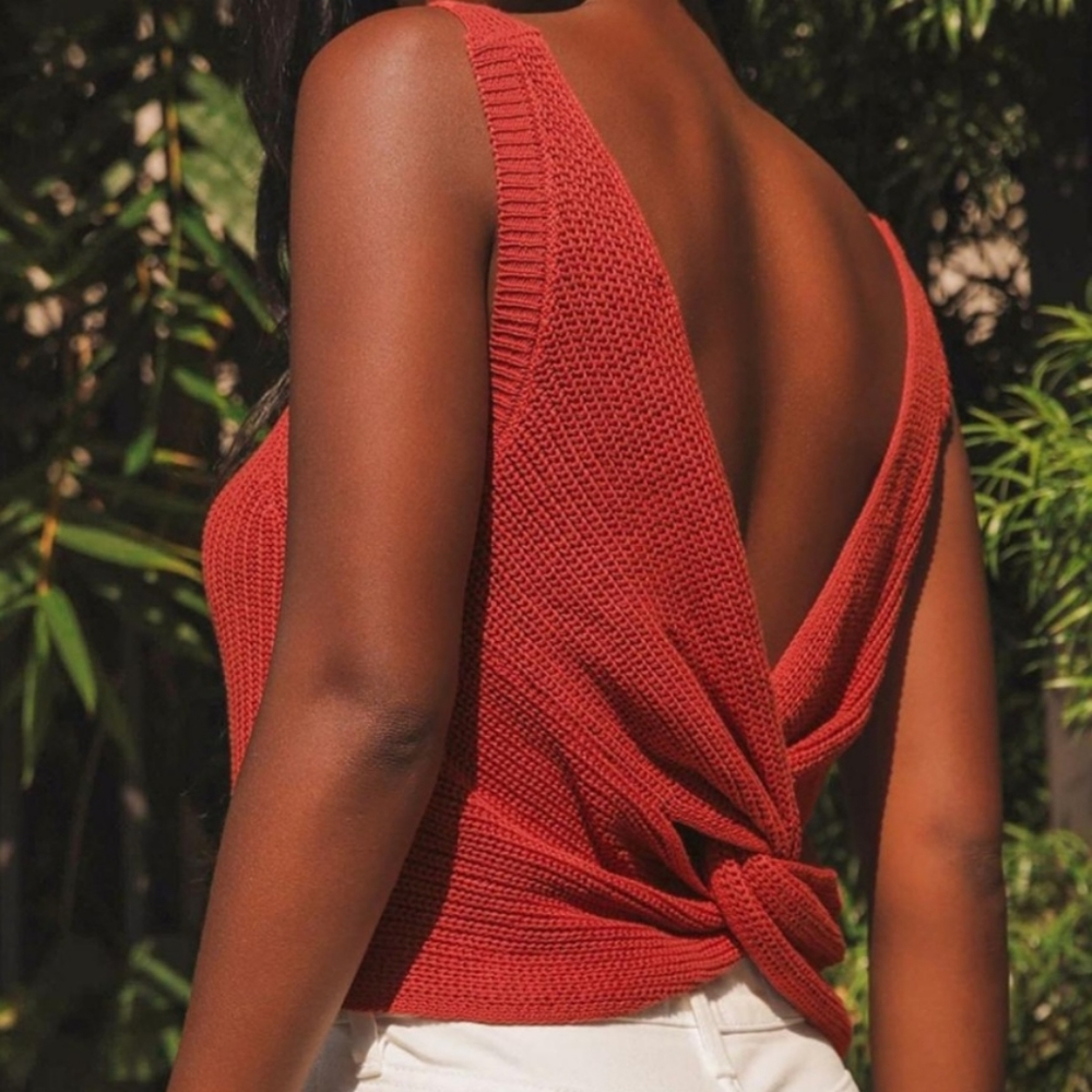 Women's Lulus Lets Get Away Knit Twist  Back Tank Top Rust Red Size Large - Picture 2 of 9